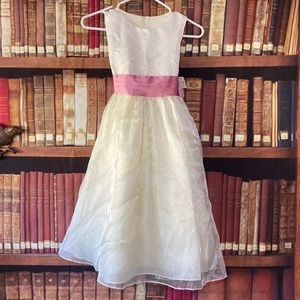 Girls Crayon Kids Formal Dress Pink Sash Off White Cream Pearl Flower Girl